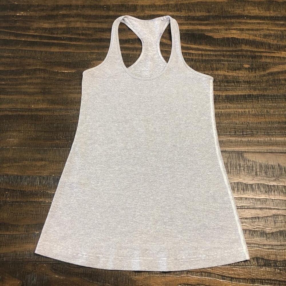 Lululemon Women’s Size 4? Striped Racerback Tank Top Workout Gym Training Yoga